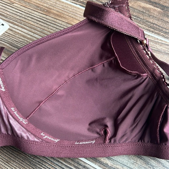 NWT Amoena 44772 be amazing wireless pocketed bra size 36C - Picture 12 of 13
